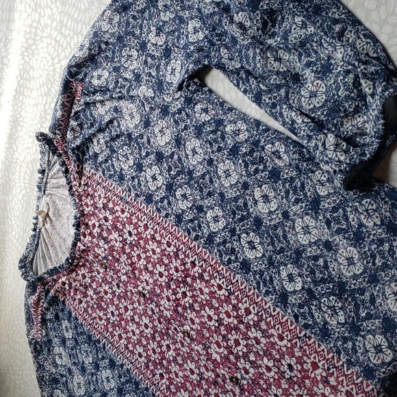 Lucky Brand Blue & Red Long Sleeve Boho Top Size M - Picture 5 of 12
